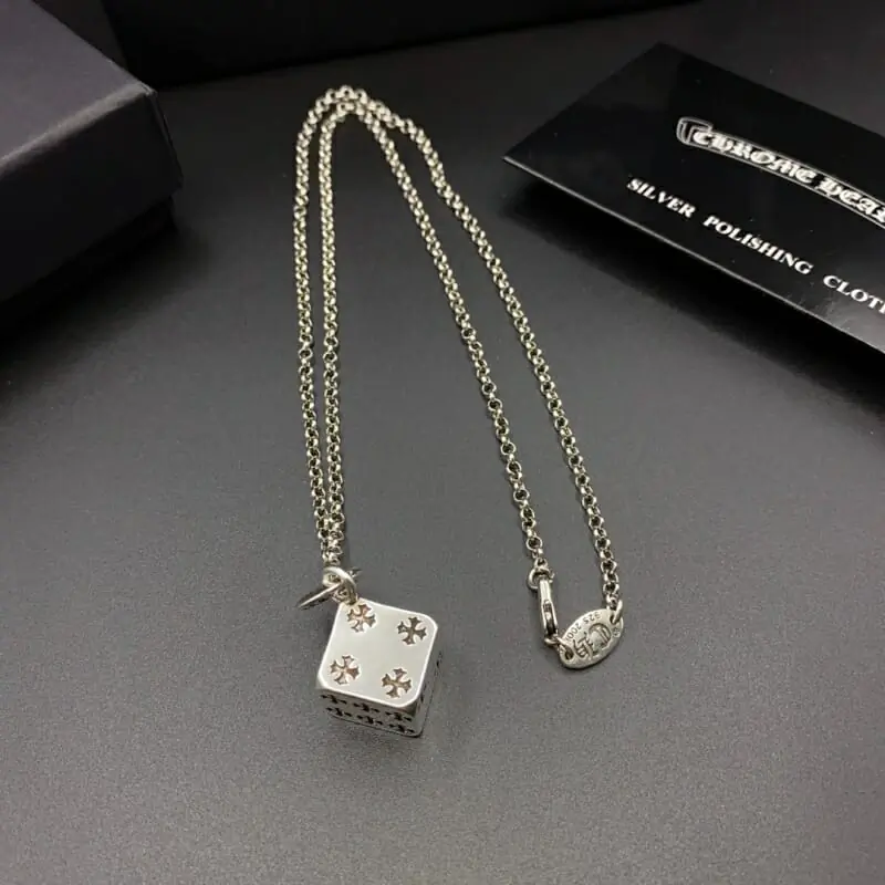 chrome hearts collier s_123a4371